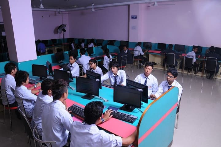 Scholar Institute of Technology and Management campus in Guwahati, Assam, India — photo 4