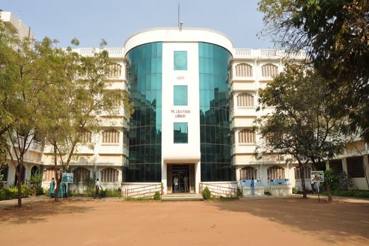St Xavier's College of Education campus in Tirunelveli, Tamil Nadu, India — photo 4