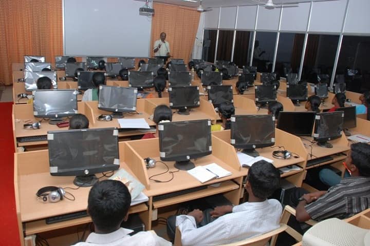 St Xavier's College of Education campus in Tirunelveli, Tamil Nadu, India — photo 5