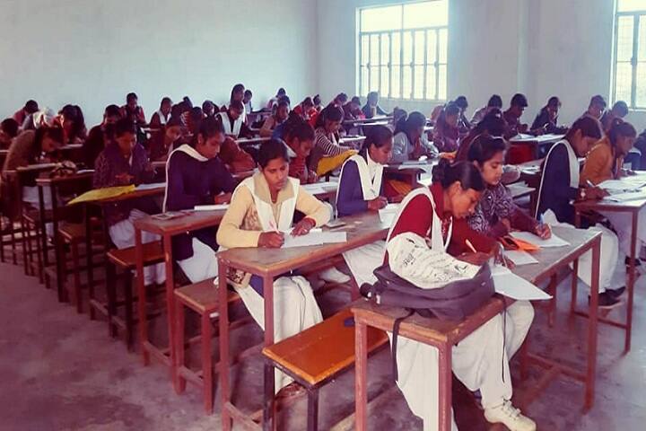Kiranlata Singh Mahavidyalaya campus in Fatehpur, Uttar Pradesh, India — photo 4