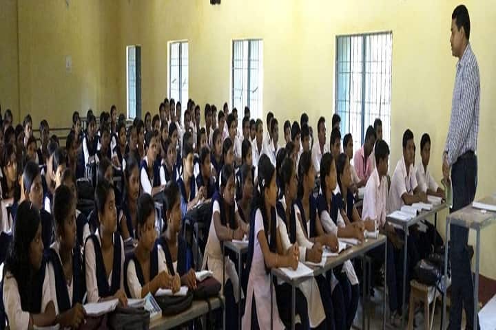 Mahapurusha Hadidas Mahavidyalaya campus in Chhatia, Odisha, India — photo 2