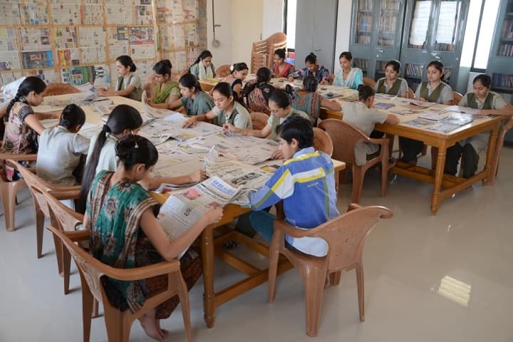 Smt JN Bhatu College of Education campus in Junagadh, Gujarat, India — photo 6