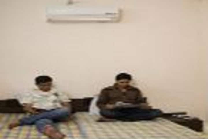 Shri Ramswaroop Memorial College of Management campus in Lucknow, Uttar Pradesh, India — photo 3