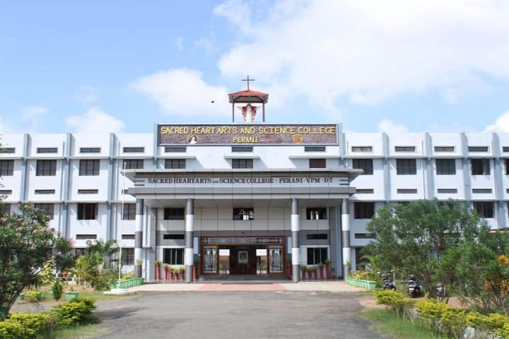 Sacred Heart Arts and Science College campus in Tindivanam, Tamil Nadu, India — photo 1