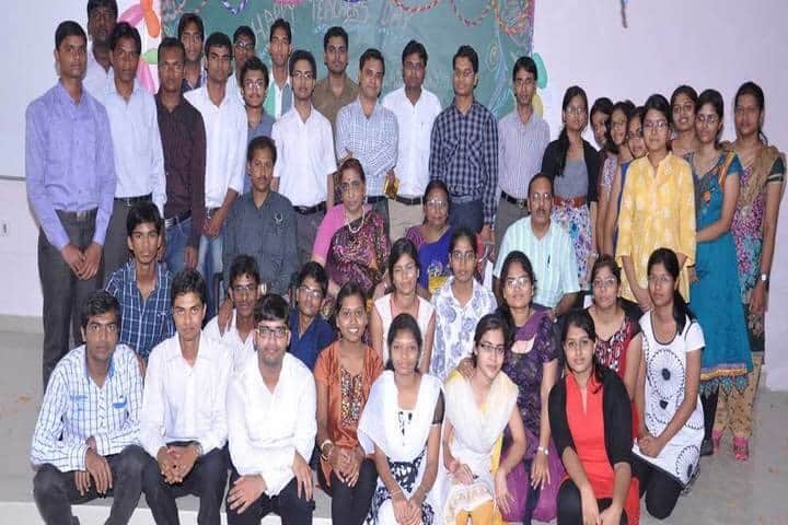 Late Shri Lakhiram Agrawal Memorial Government Medical College campus in Bendrchuwa, Chhattisgarh, India — photo 5