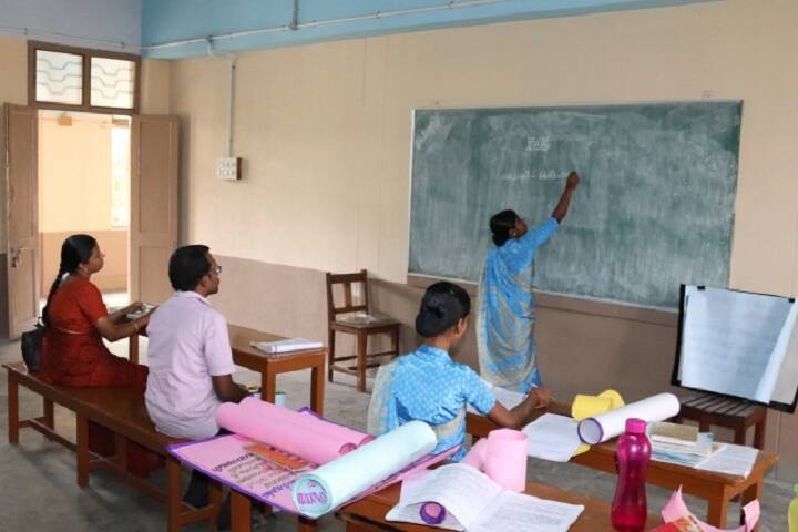 St Mary's College of Education campus in Vellore, Tamil Nadu, India — photo 3