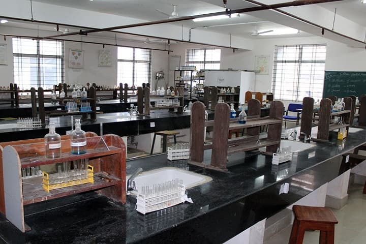 Late Bali Ram Kashyap Memorial Government Medical College campus in Pandripani, Chhattisgarh, India — photo 2