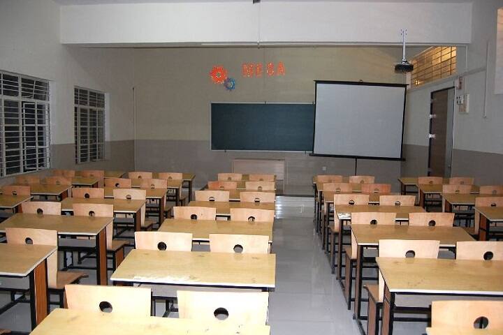 Annasaheb Dange College of Engineering and Technology campus in Ashta, Maharashtra, India — photo 3