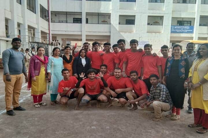 Progressive Education Society's Modern College of Arts campus in Pune, Maharashtra, India — photo 6