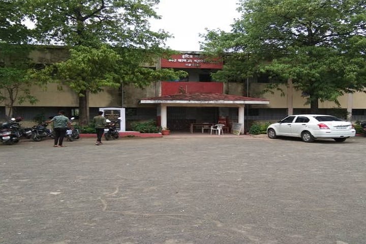 Indira Gandhi Arts and Commerce College campus in Kalmeshwar, Maharashtra, India — photo 1