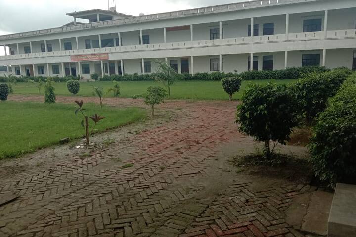 Kamlesh Kumari Laxmi Kant Mahavidyalaya campus in Kanpur Nagar, Uttar Pradesh, India — photo 3