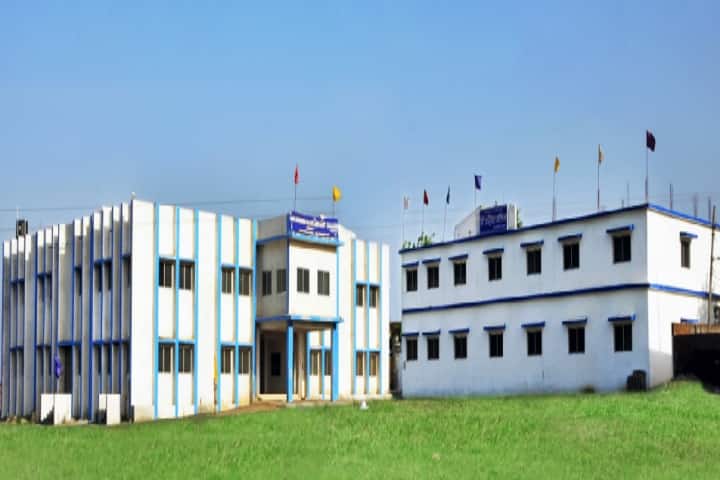 Shri Arihant College of Professional Education campus in Barwad, Madhya Pradesh, India — photo 1