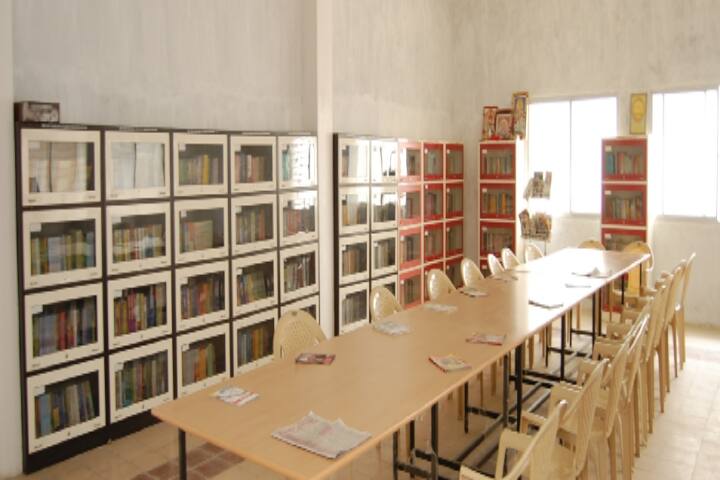 Shri Arihant College of Professional Education campus in Barwad, Madhya Pradesh, India — photo 4