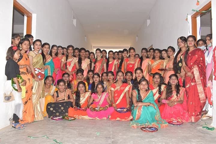 Durgawati Radheshyam Balika Mahavidyalaya campus in Ghazipur, Uttar Pradesh, India — photo 2