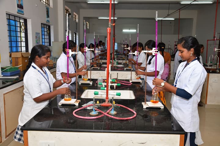 Sree Abiraami Arts and Science College for Women campus in Vellore, Tamil Nadu, India — photo 2