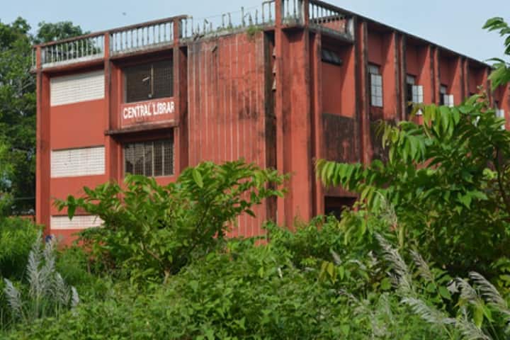 Nimapara Autonomous College campus in Puri, Odisha, India — photo 6