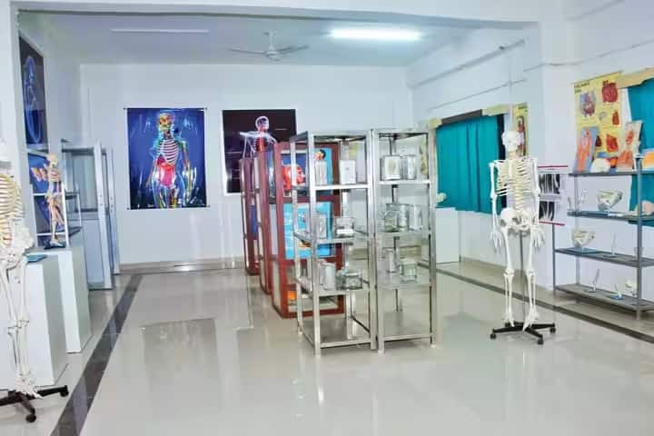 Shree Narayan Medical Institute and Hospital campus in Saharsa, Bihar, India — photo 5