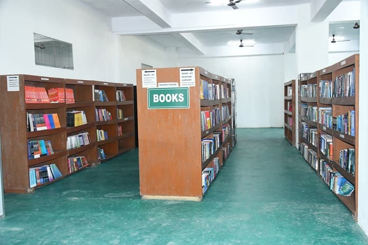 Radha Devi Jageshwari Memorial Medical College and Hospital campus in Muzaffarpur, Bihar, India — photo 3