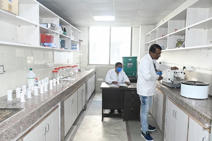 Radha Devi Jageshwari Memorial Medical College and Hospital campus in Muzaffarpur, Bihar, India — photo 4