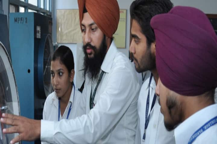 Adesh Institute of Biomedical Sciences campus in Bathinda, Punjab, India — photo 2