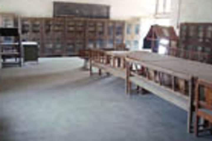 Saifee Jubilee Arts and Commerce College campus in Patan, Gujarat, India — photo 2