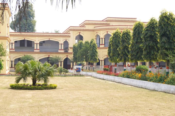 St Andrews College campus in Gorakhpur, Uttar Pradesh, India — photo 2