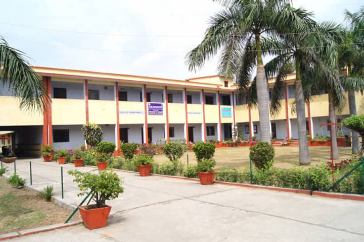 St Andrews College campus in Gorakhpur, Uttar Pradesh, India — photo 3
