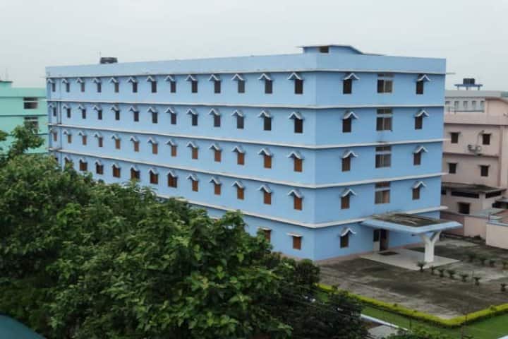 Mata Gujri Memorial Medical College and Lions Seva Kendra Hospital campus in Kishanganj, Bihar, India — photo 1