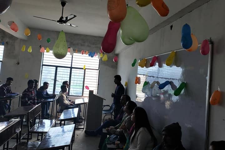 Mukta Prasad Degree College campus in Bareilly, Uttar Pradesh, India — photo 2