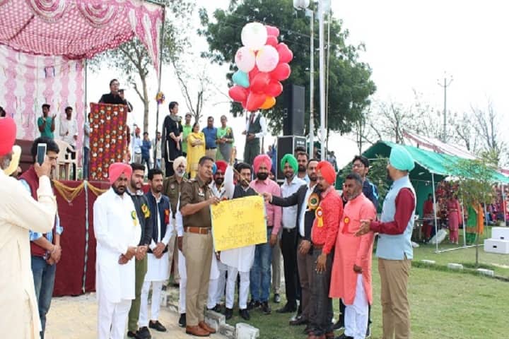 University College campus in Bathinda, Punjab, India — photo 6