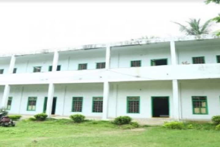 SMBTAV and SN Degree College campus in Veeravasaram, Andhra Pradesh, India — photo 1