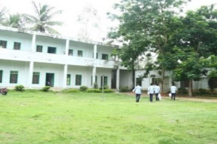 SMBTAV and SN Degree College campus in Veeravasaram, Andhra Pradesh, India — photo 2