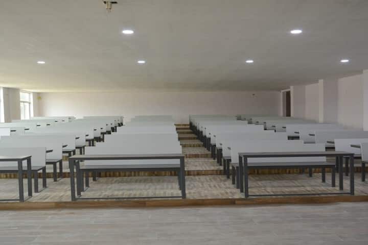 Madhubani Medical College campus in Madhubani, Bihar, India — photo 2