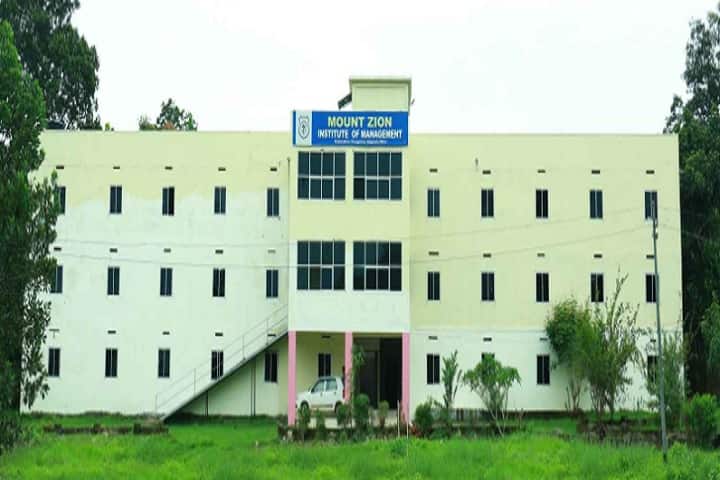 Mount Zion Institute of Management campus in Chengannur, Kerala, India — photo 1