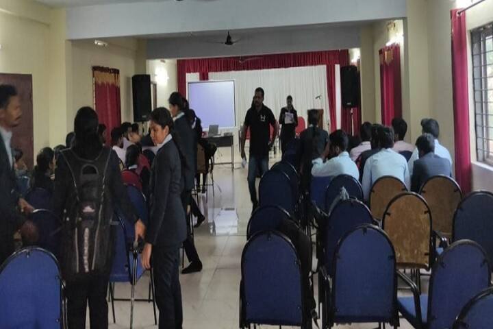 Mount Zion Institute of Management campus in Chengannur, Kerala, India — photo 2