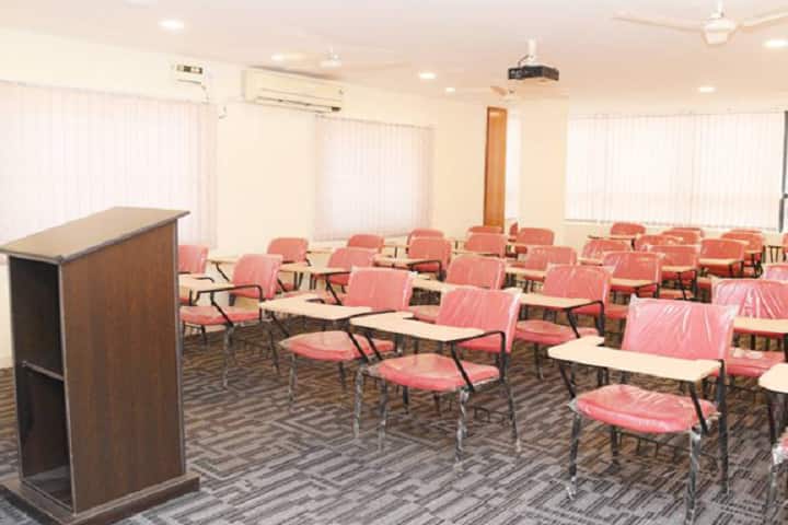 RVD College of Management and Information Technology campus in Bengaluru, Karnataka, India — photo 2