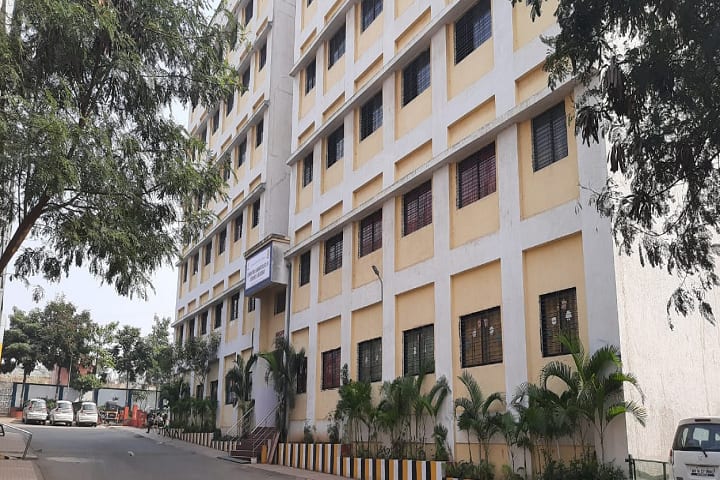 JSPM's Jayawantrao Sawant College of Commerce and Science campus in Pune, Maharashtra, India — photo 1
