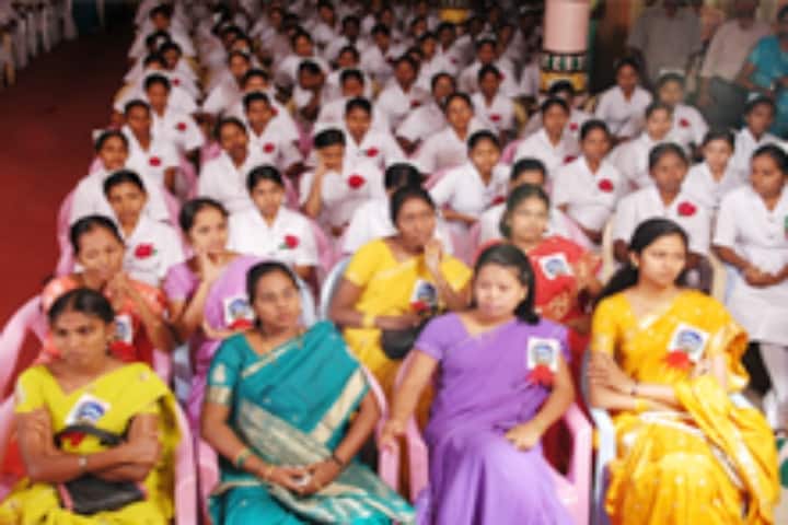 Sri Padmawathi College of Nursing campus in Guntakal, Andhra Pradesh, India — photo 3