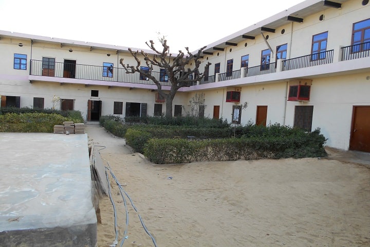 Shri RN College campus in Sujangarh, Rajasthan, India — photo 3