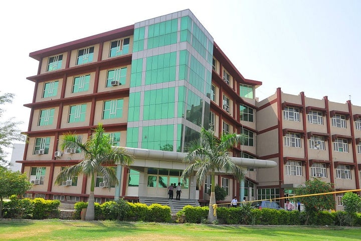 Doon Valley Institute of Engineering and Technology campus in Karnal, Haryana, India — photo 1