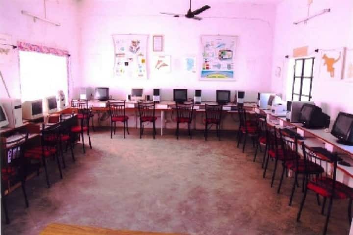 Karshak B Ed College campus in Kamareddy, Telangana, India — photo 4