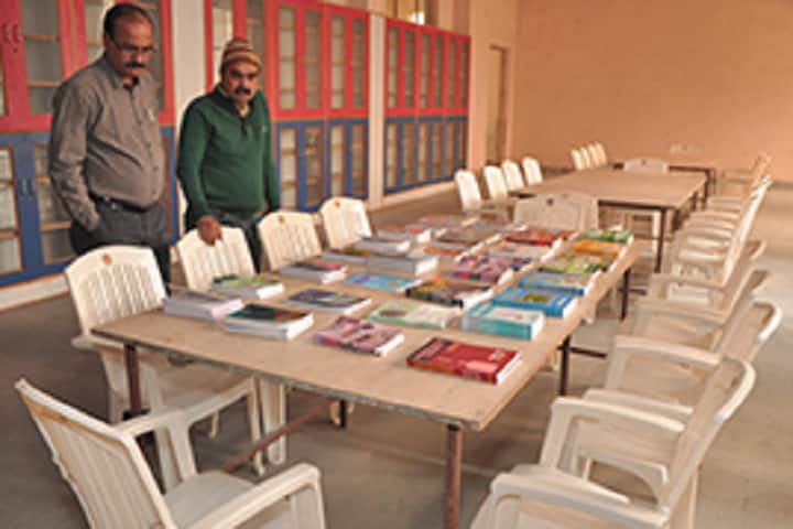 Savita Devi Institute of Pharmacy campus in Meerut, Uttar Pradesh, India — photo 4