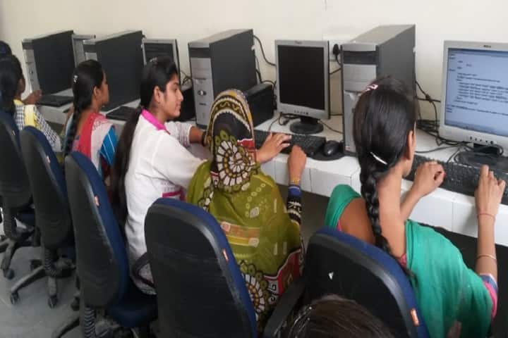 Mata Sundri University Girls College campus in Mansa, Punjab, India — photo 2