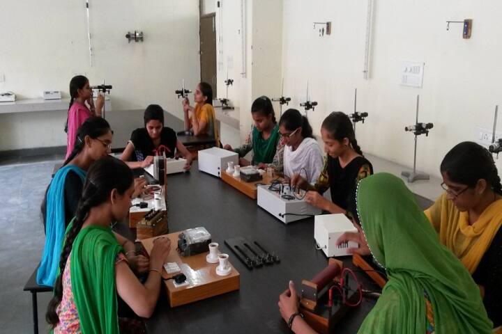 Mata Sundri University Girls College campus in Mansa, Punjab, India — photo 4