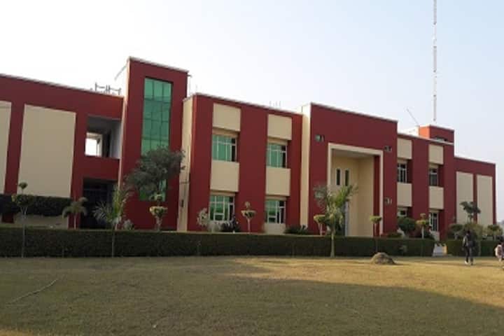 Raja SP Singh Degree College campus in Agra, Uttar Pradesh, India — photo 1