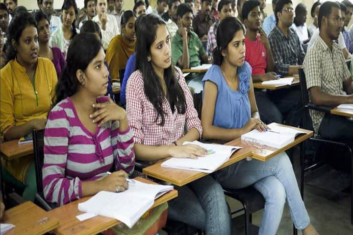 Shri Ram College campus in Raura, Madhya Pradesh, India — photo 1