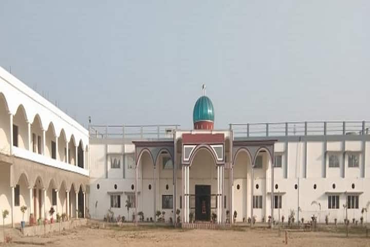 Shri Hubraj Jaiswal Mahila Mahavidyalaya campus in Ambedkar Nagar, Uttar Pradesh, India — photo 1