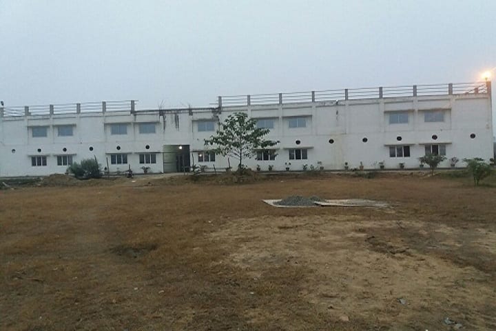 Shri Hubraj Jaiswal Mahila Mahavidyalaya campus in Ambedkar Nagar, Uttar Pradesh, India — photo 2