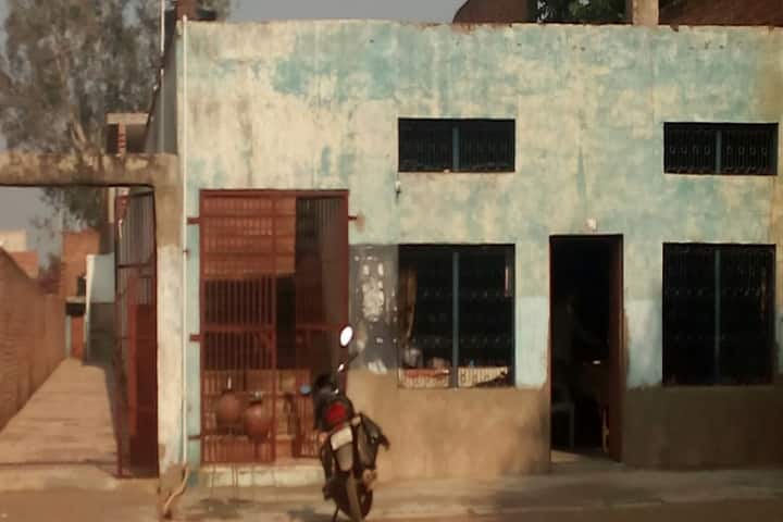 Rajkumar College campus in Bari, Rajasthan, India — photo 1