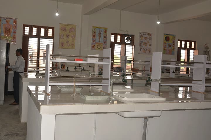 Ram Bachan Yadav Mahavidyalaya Pharmacy campus in Azamgarh, Uttar Pradesh, India — photo 4